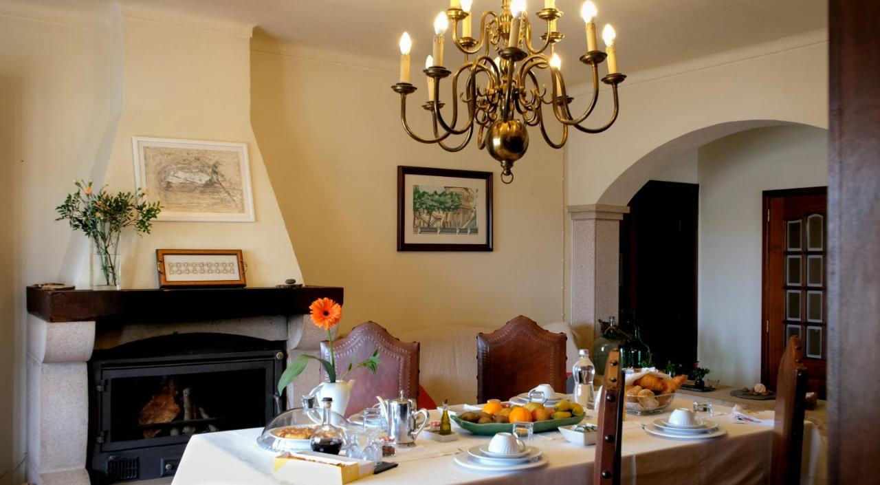 Amendoeirashouse-Sustainableliving Bed & Breakfast Abrantes Exterior photo